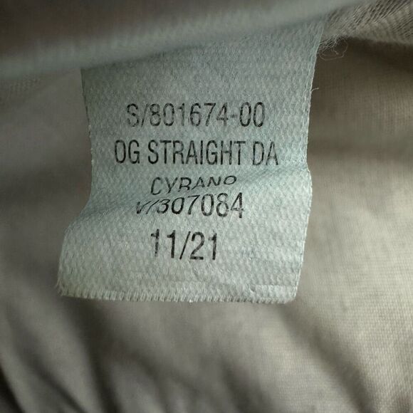 Old Navy High-Waisted Button-Fly O.G. Straight Ripped Cut-Off Jeans size 12 - Picture 11 of 11